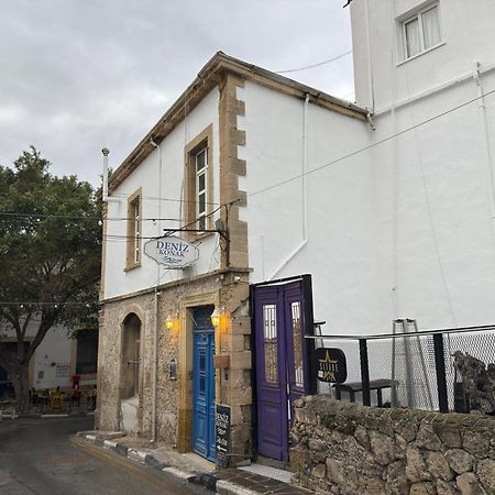 Deniz Konak Boutique Hotel ไคริเนีย ภายนอก รูปภาพ